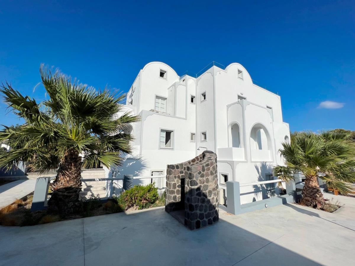 White Lily Suites & Lofts - Adults Only 16 Plus Perivolos  Bagian luar foto
