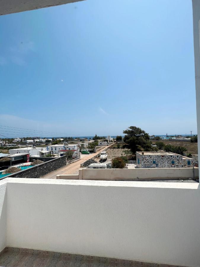 White Lily Suites & Lofts - Adults Only 16 Plus Perivolos  Bagian luar foto